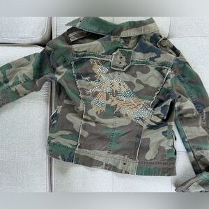 Cool vintage camo jean jacket with rhinestone eagle